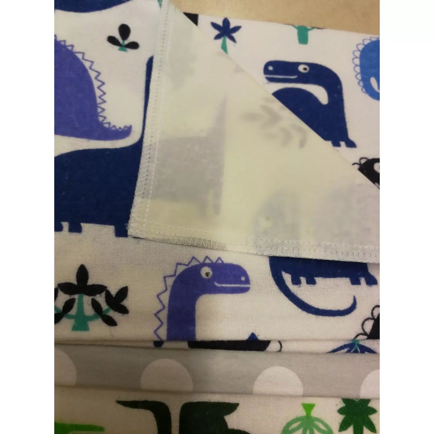 Paklotas neperšlampamas flanelinis