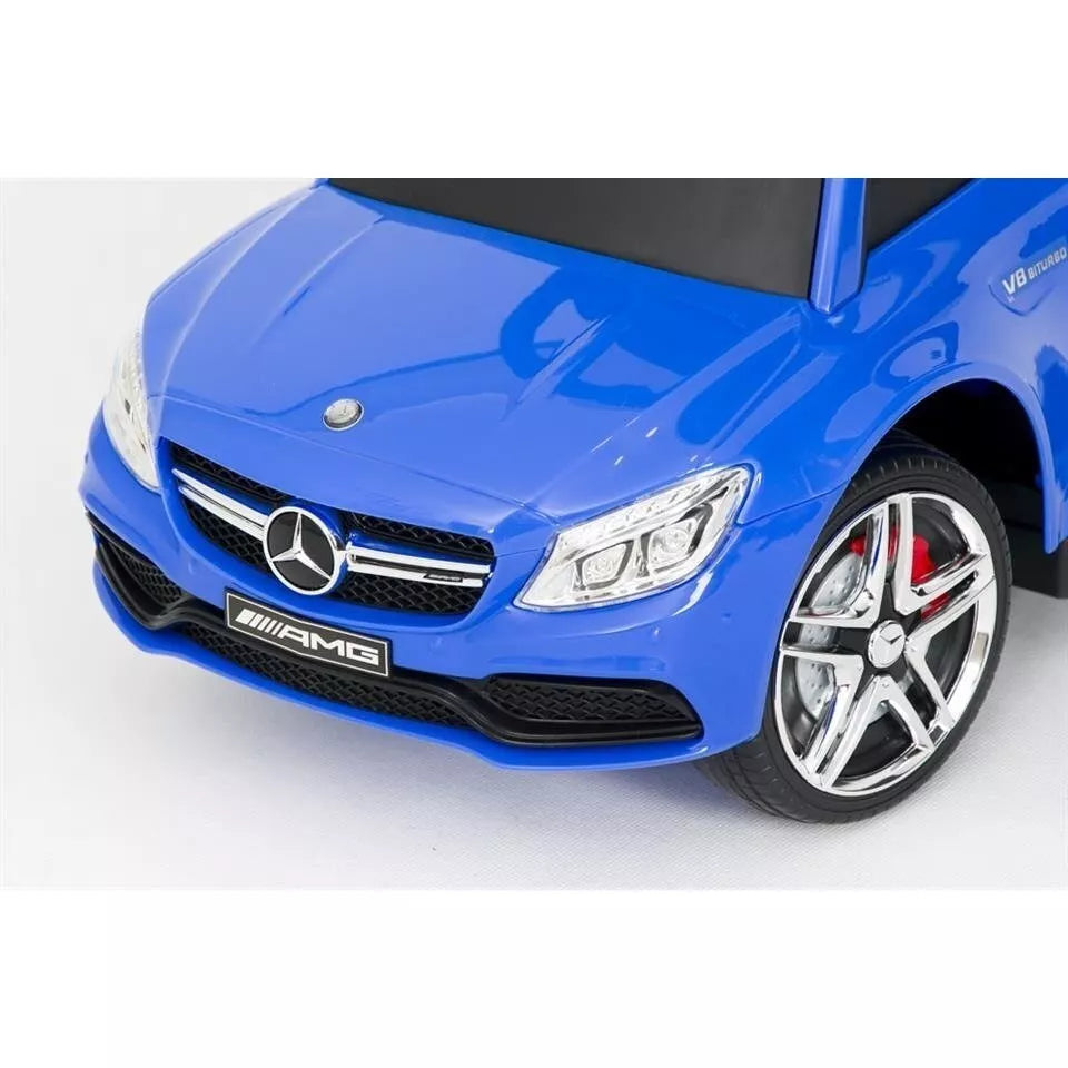 Paspiriama mašina  MERCEDES C63